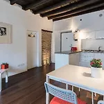 بيت للعطل Casa Chiara *